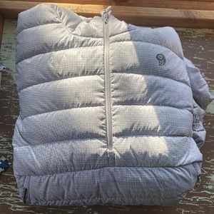 Mountain Hardwear puffy pull over